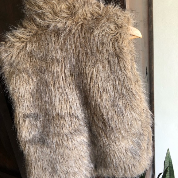 Jack by BB Dakota Faux Fur Vest Size M - Picture 4 of 5